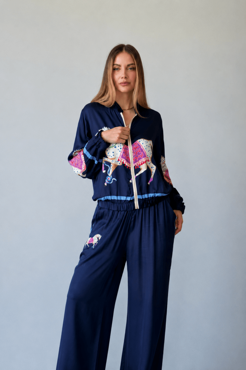 Bomber y Pantalones de Seda S